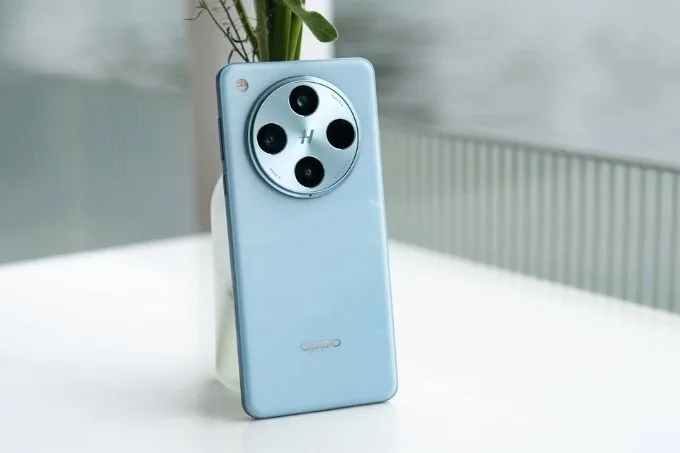 Thiết kế Oppo Find X8 Pro