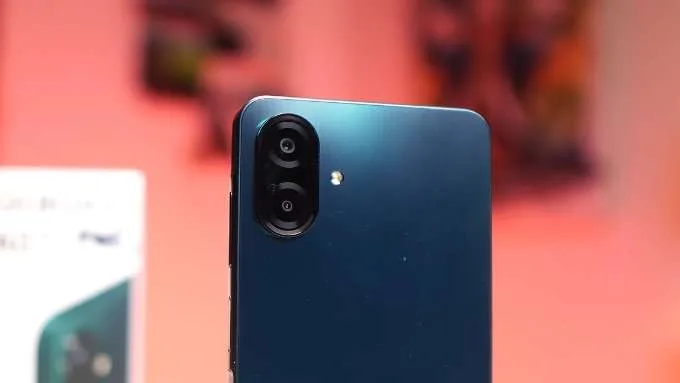 Đánh giá Samsung Galaxy A07 với cụm camera kép ở mặt sau với cảm biến chính 50MP
