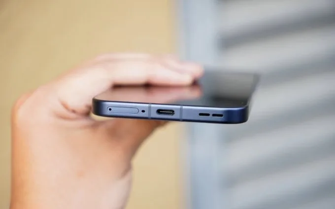 Pin sạc OPPO Reno15