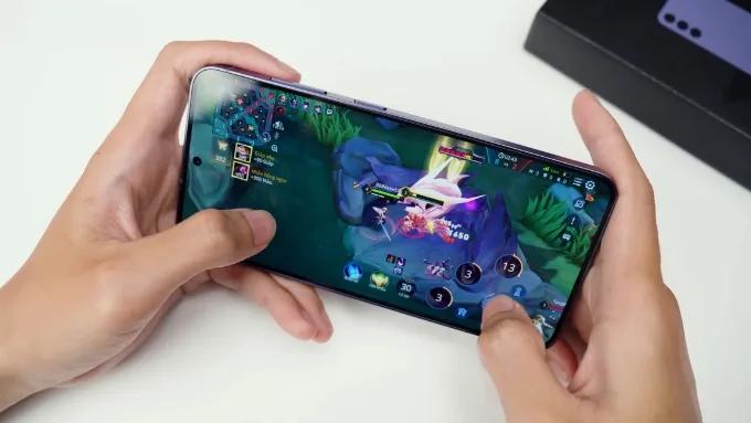 Galaxy S24 và Galaxy S24 Ultra đều đáp ứng tốt nhu cầu sử dụng từ cơ bản đến nâng cao