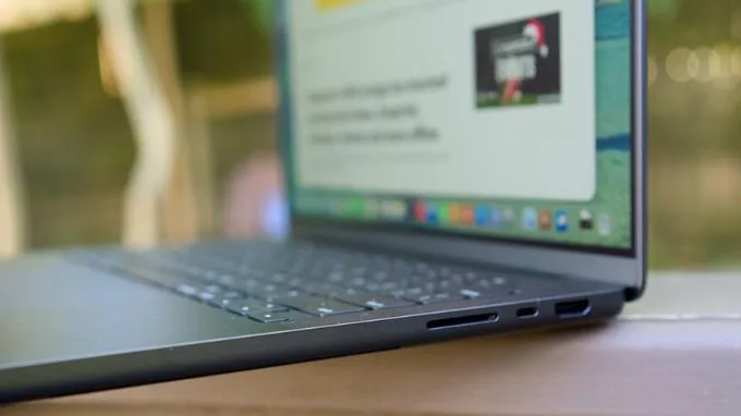 Pin Macbook Pro M5