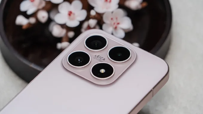 Camera là yếu tố không thể bỏ qua khi so sánh Xiaomi 17 và iPhone 17