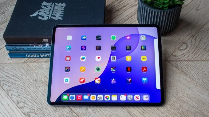 Về màn hình, iPad Pro M5 sử dụng tấm nền Tandem OLED mới với tên gọi Ultra Retina XDR