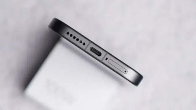 Xiaomi 17 sở hữu pin 7.000 mAh cực khủng
