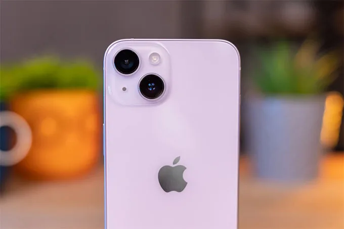 Thiết lập camera trên Galaxy S23 và iPhone 14