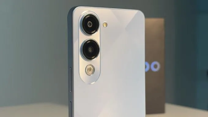 Đánh giá máy ảnh iQOO Z10 Lite