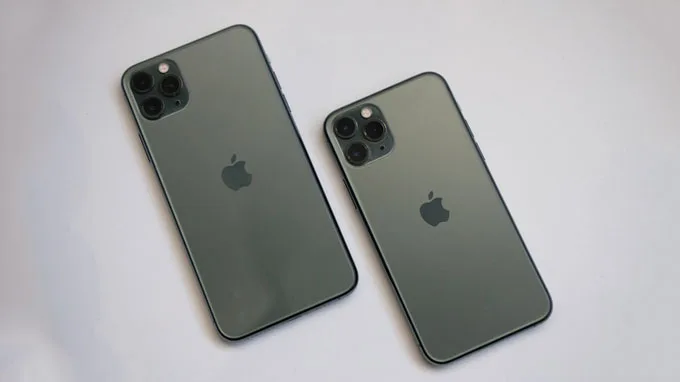 thiết kế iPhone 11 Pro Max vẫn được hoàn thiện từ khung kim loại chắc chắn