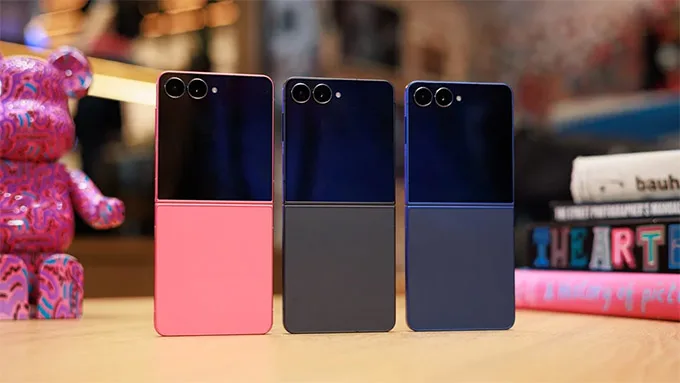 thiet-ke-galaxy-z-flip-7-xtmobile