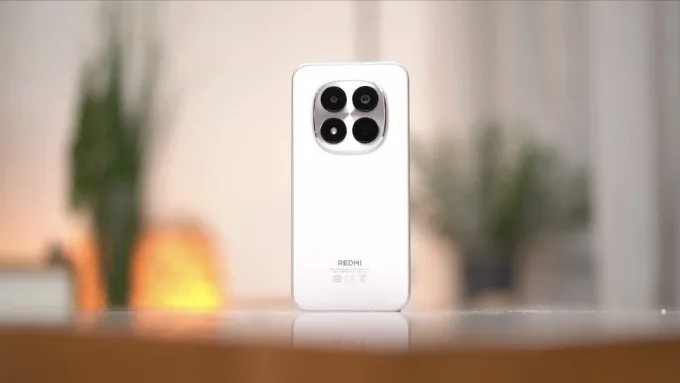 Thiết kế Redmi Note 15 Pro