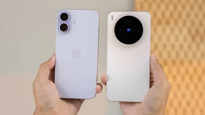 So sánh Vivo X300 và iPhone 17 về thiết kế