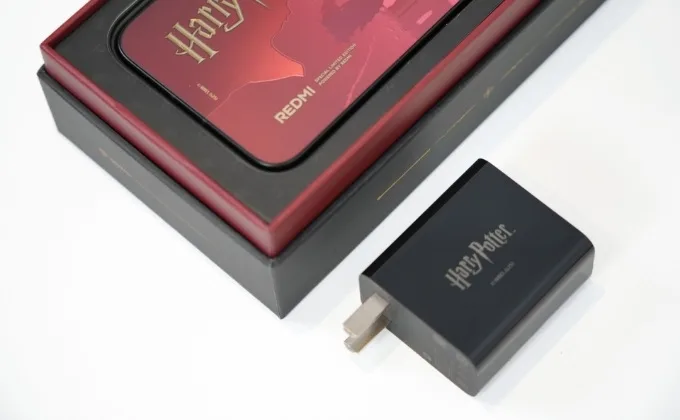 Pin khủng, sạc nhanh vượt trội