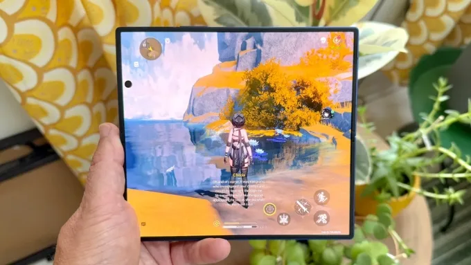 Galaxy Z Fold 7 ghi điểm nhờ hỗ trợ phần mềm dài hơn