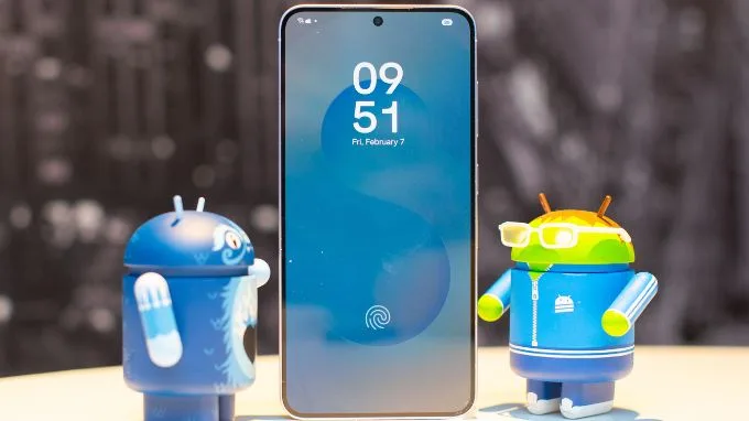 So sánh Oppo Reno 13 Pro và Galaxy S25 cũ về hiệu năng