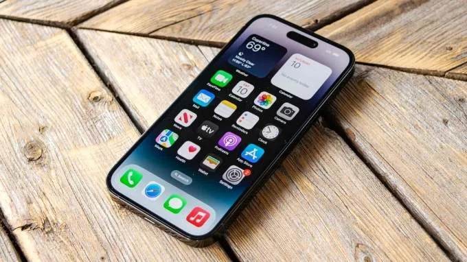 Lỗi phần mềm cũng khiến màn hình iPhone bị nóng