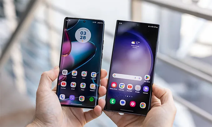 Galaxy S23 Ultra và Motorola Edge 40 Pro cùng sử dụng màn hình nốt ruồi chứa camera selfie