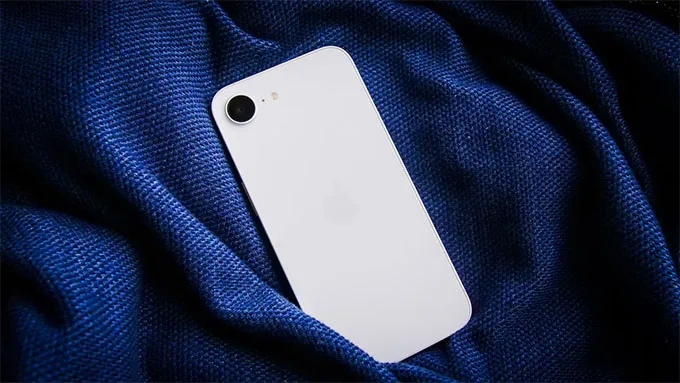 iPhone 17e chỉ có camera đơn 48MP ở mặt sau