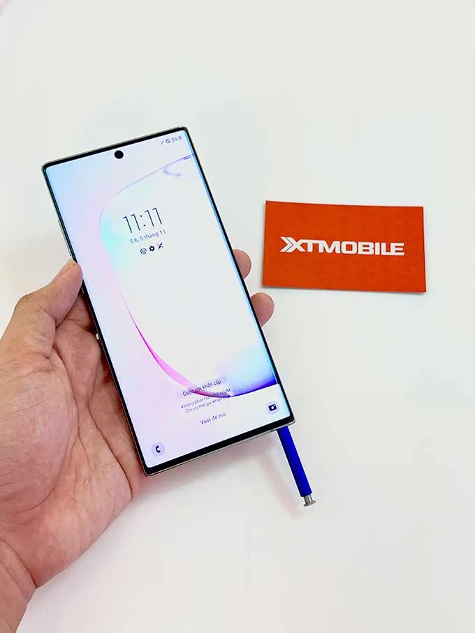 Galaxy Note 10+ sở hữu màn hình độ phân giải cực cao
