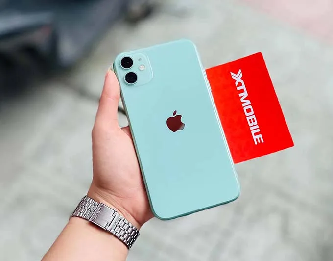 iPhone 11