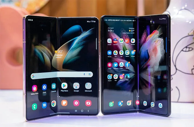 Camera ẩn dưới màn hình trên Galaxy Z Fold 3 và Galaxy Z Fold 4 có gì khác biệt?