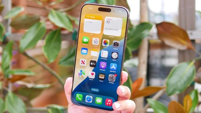 Những tính năng đáng chú ý trên màn hình iPhone 17 Pro Max