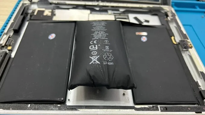 iPad bị phồng pin là gì?