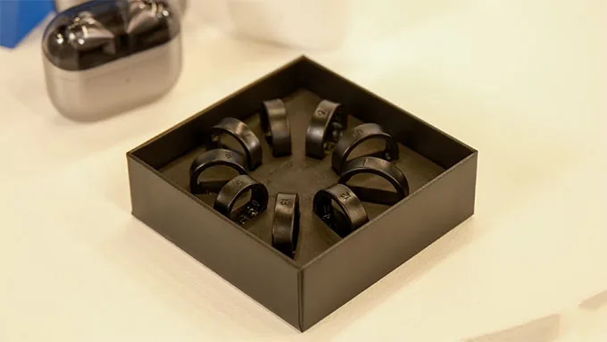 Galaxy Ring dễ đeo và mang theo hơn - Đồng hồ thông minh quá cồng kềnh để sử dụng hàng ngày
