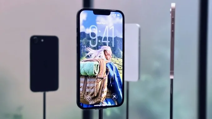 iPhone 17e chỉ được trang bị màn hình 6.1 inch Super Retina XDR OLED