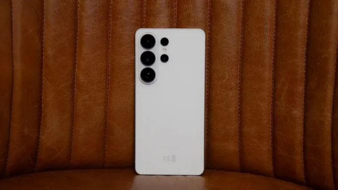 Galaxy S26 Ultra màu Trắng Classic