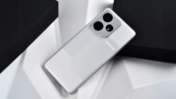 Realme Neo 7