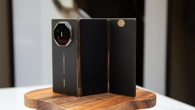 thiet-ke-huawei-mate-xt-xtmobile