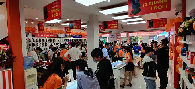 hinh-anh-khai-truong-xtmobile