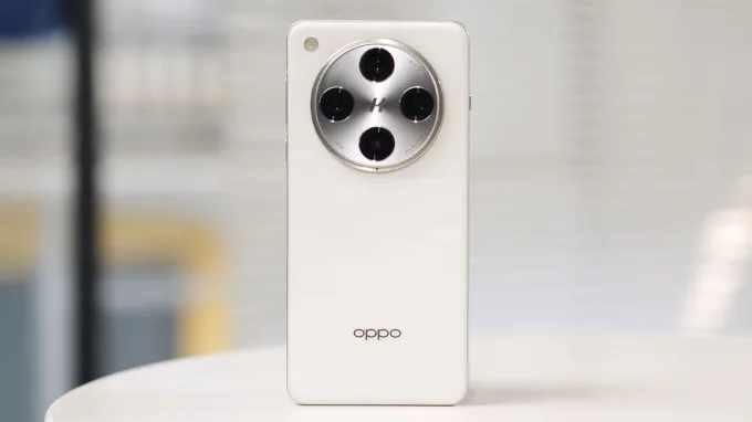 OPPO Find X8 Pro