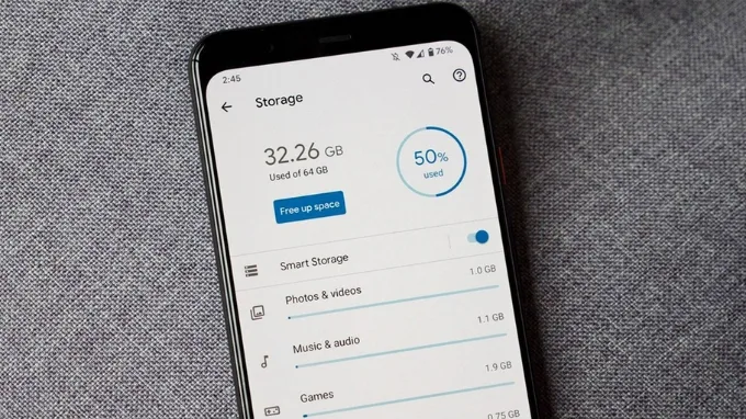 Giải phóng dung lượng điện thoại Android là cách sửa lỗi cảm ứng không nhạy