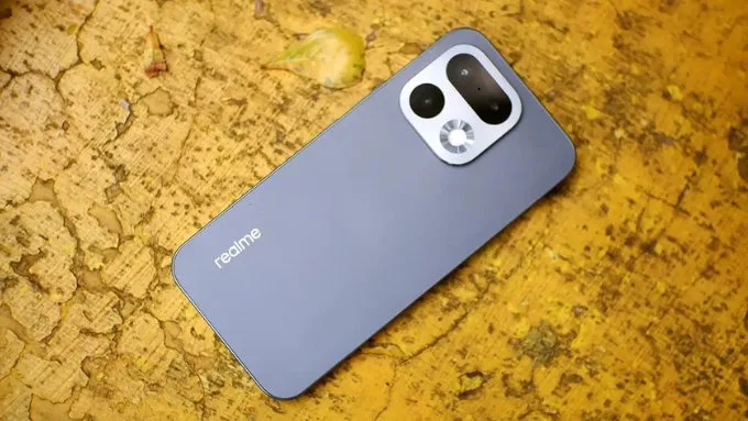 Đánh giá Realme 16 Pro 5G về thiết kế