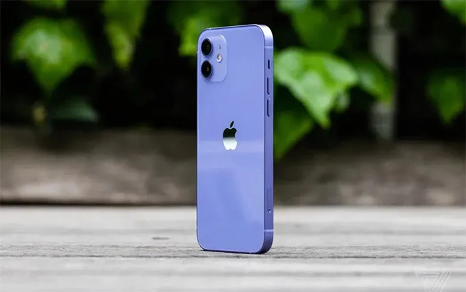 iPhone 12 màu tím (Violet) cho người mệnh Hỏa