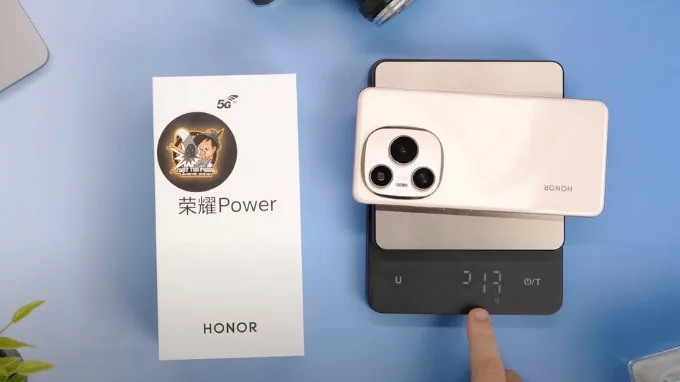 Trọng lượng của Honor Power 5G