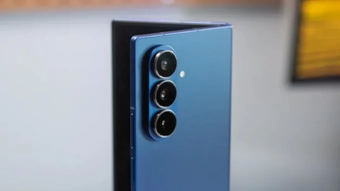 Camera Galaxy Z Fold 7