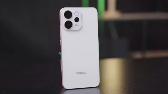 Giới thiệu OPPO Reno15 F
