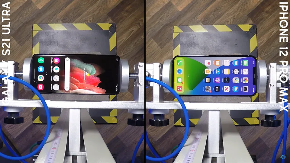 Galaxy S21 Ultra liệu có đánh bại iPhone 12 Pro Max về độ bền bỉ?