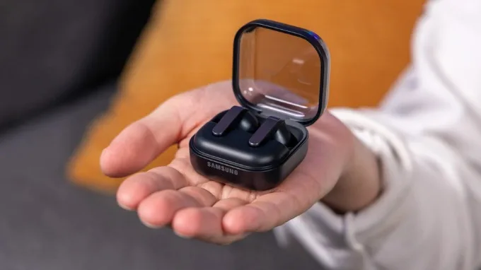 Tai nghe Galaxy Buds 4 Pro