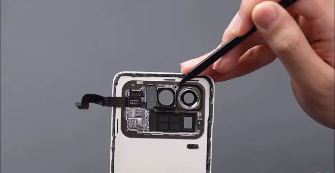 Van xả áp của Mi 11 Ultra