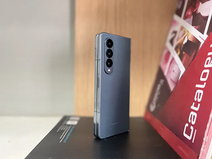 Galaxy Z Fold 4 sở hữu ngoại hình sang trọng