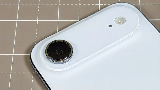 Camera chính 48MP mạnh mẽ