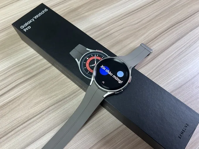 Galaxy Watch 5 và Galaxy Watch 5 Pro có nhiều điểm khác biệt về thiết kế