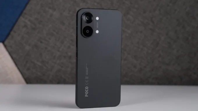 POCO X8 Pro Max có thân máy 162.9 x 77.9 x 8.2 mm