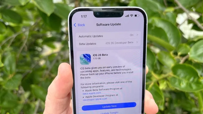 Ai nên cập nhật iOS 26 beta?