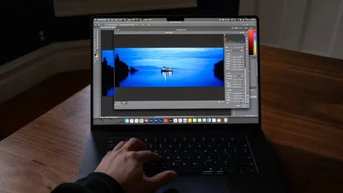 Trong bài đánh giá MacBook Pro M5 Max, hiệu năng chính là yếu tố quan trọng nhất