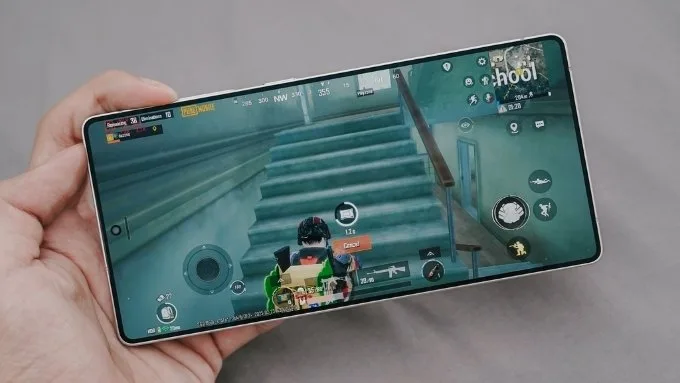Samsung Galaxy A và Galaxy S về hiệu năng