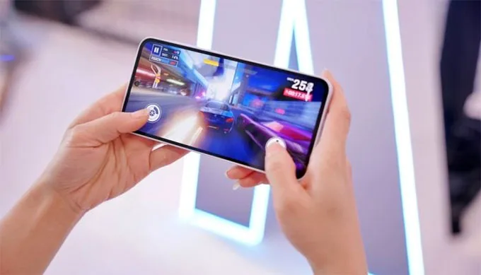 Hiệu năng mạnh mẽ trên Galaxy S24