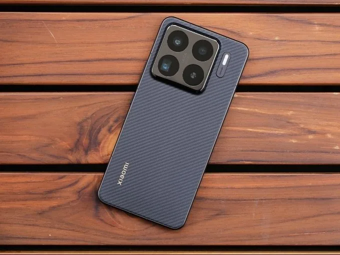 Thiết kế bên ngoài Xiaomi 15S Pro